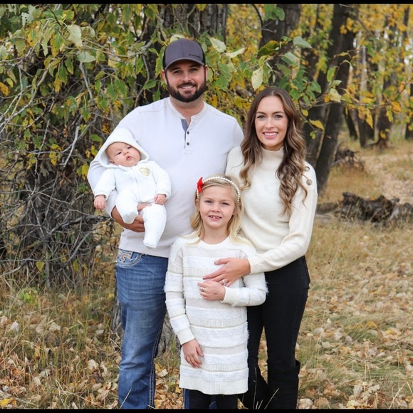 Meet your Posher, Kyle - Picture 1 of 1